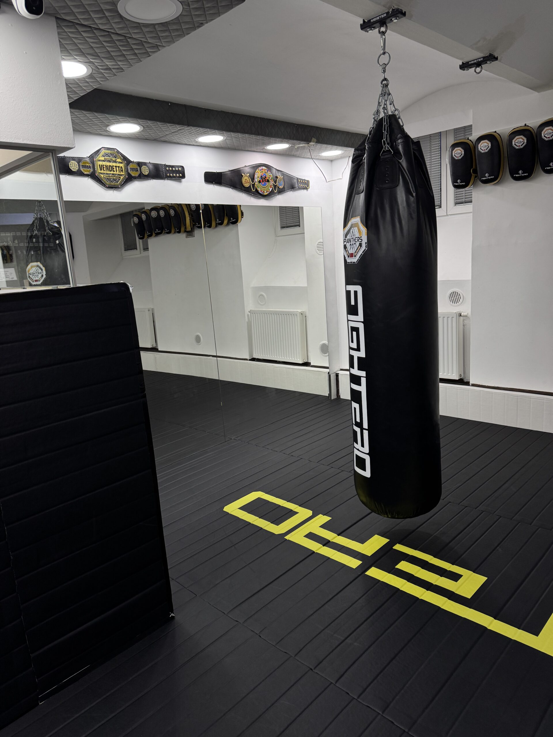 Kampfsportgeräte im Panthers Gym