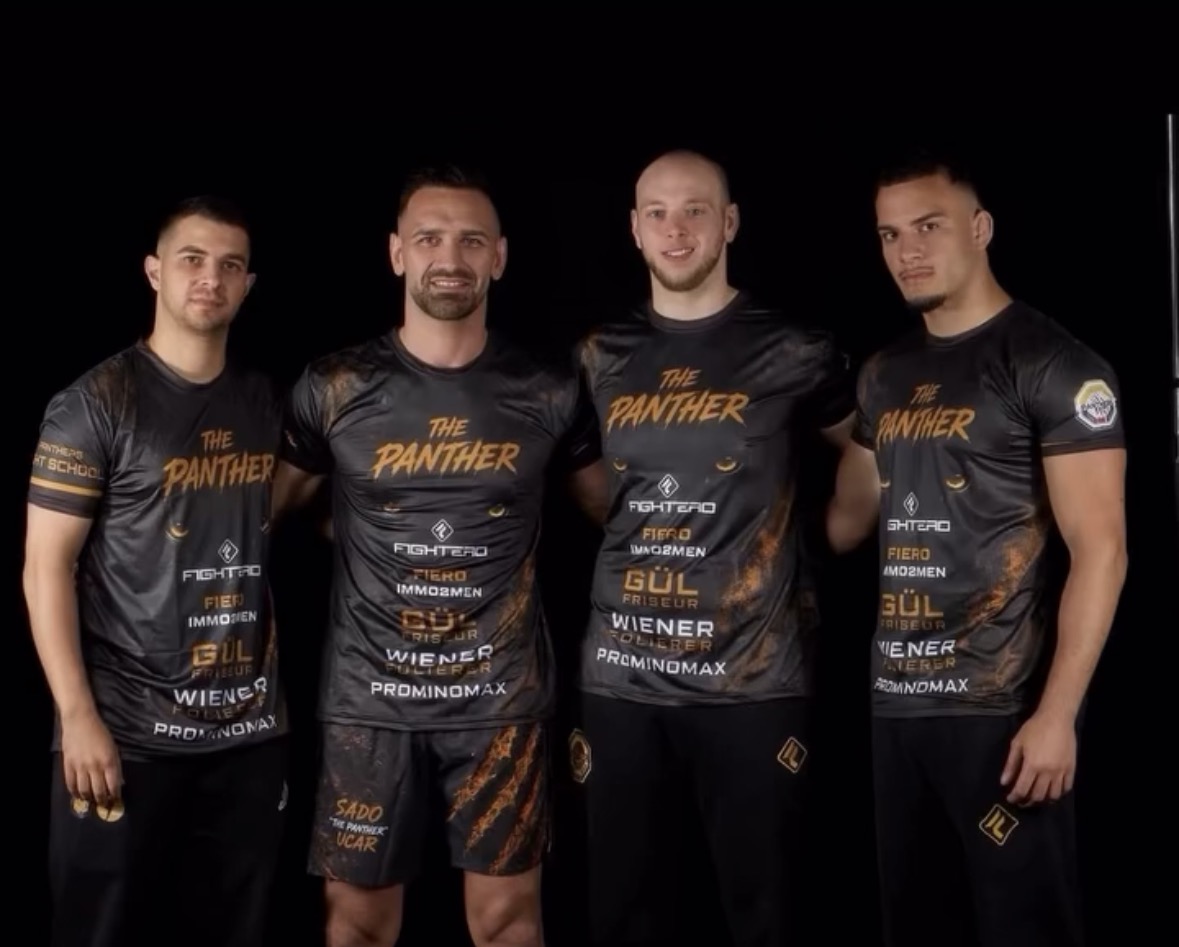 Panthers Fight School Team